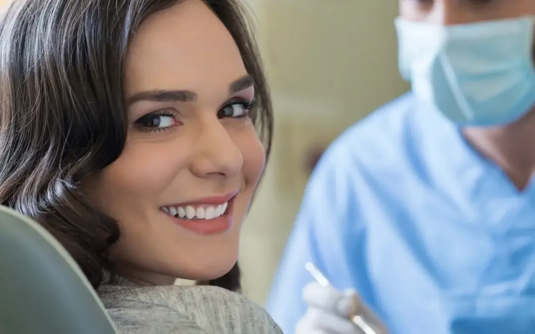 Dentist Near Me: 7 Things to Look for in a Versailles Dentist